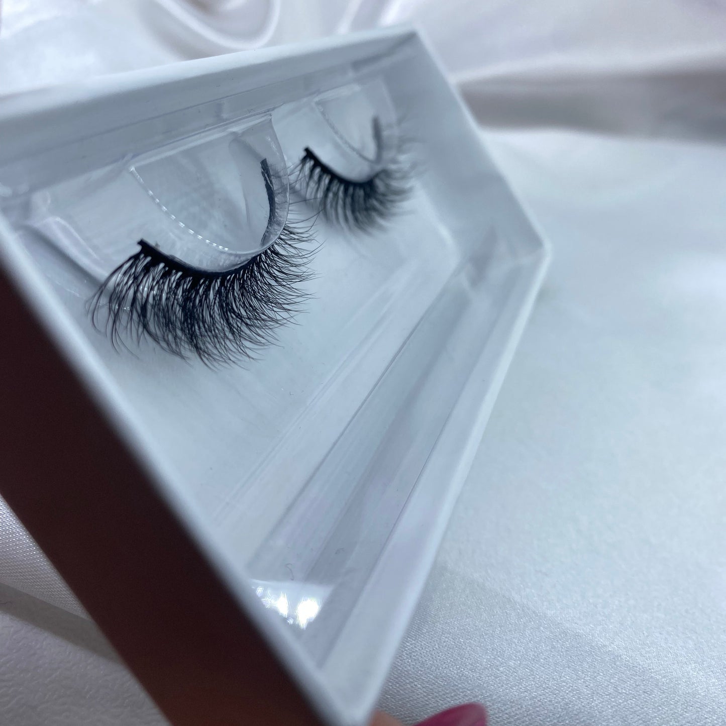 Luxe Lashline