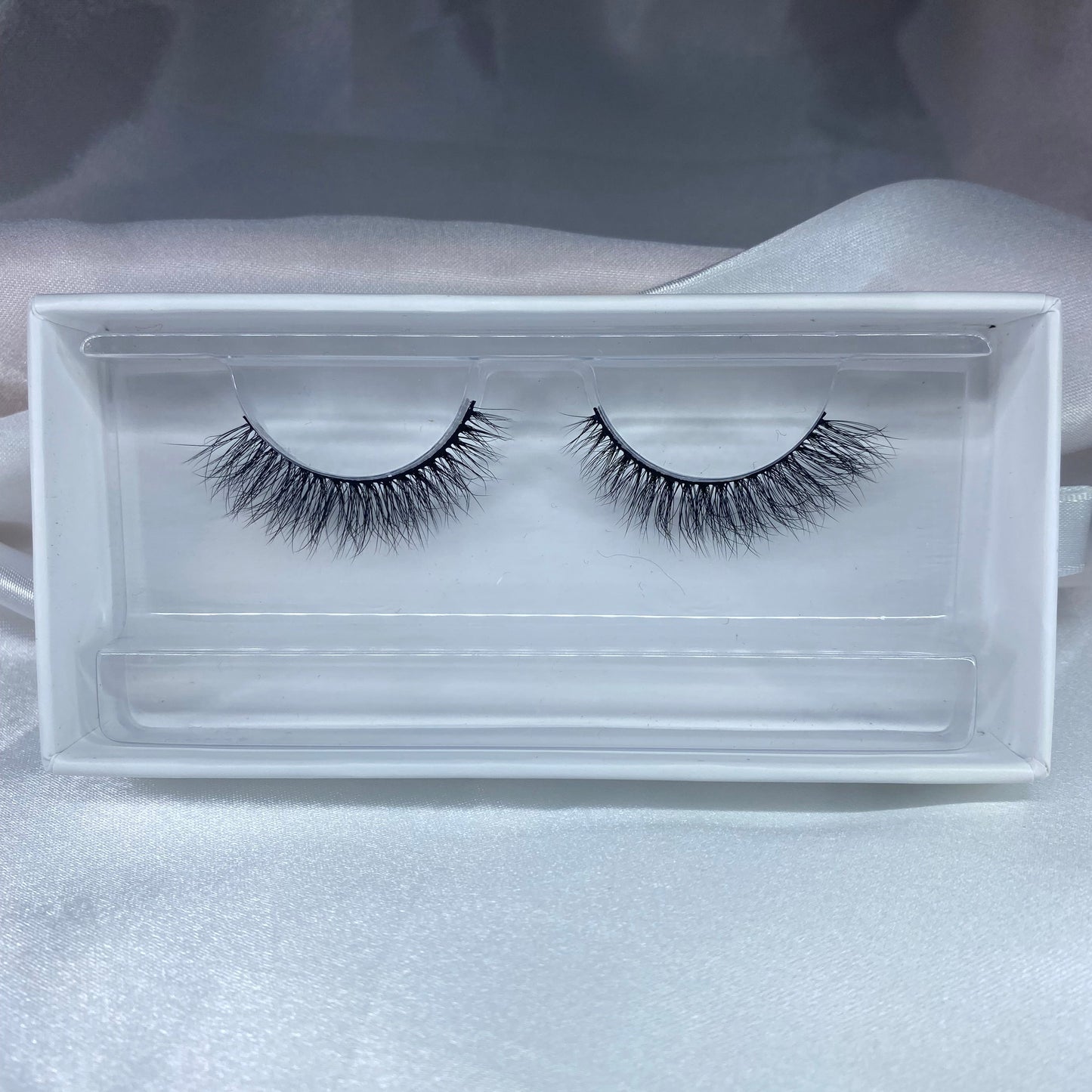 Luxe Lashline